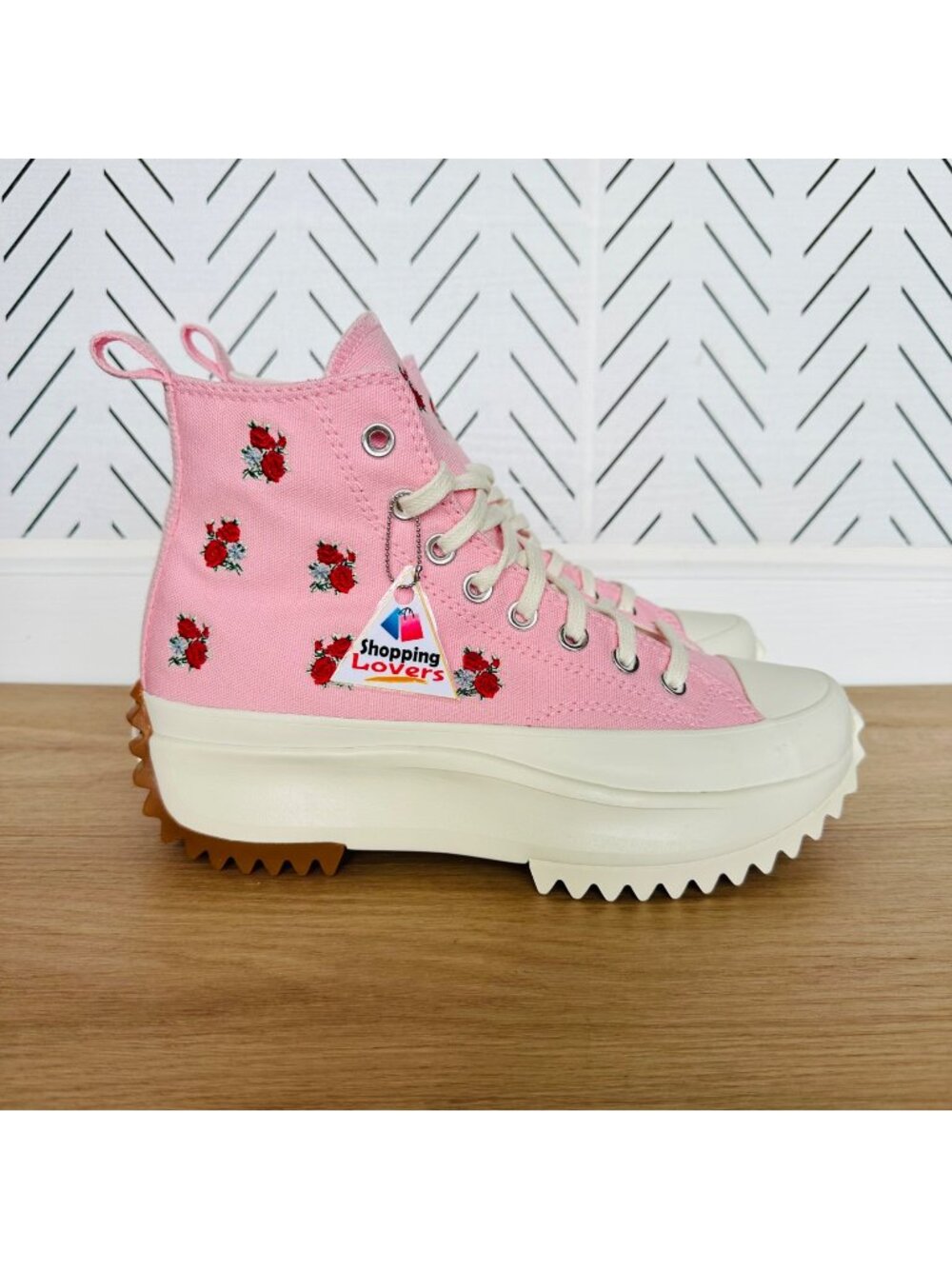 ⭐Converse Run Star Hike Hi Sz 9.5 Men's Shoes Pink Red Roses Sneakers A05192C